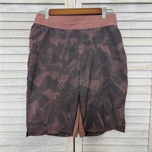 Lululemon Men’s Illusion Red Dust Obsidian Print T.H.E. Short Linerless 11”